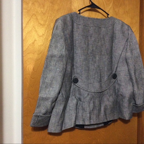 COPY - Liz Claiborne Jacket - Picture 10 of 11